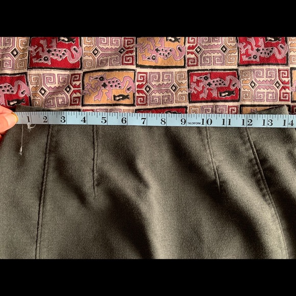 Gray Pencil Skirt - Picture 4 of 4